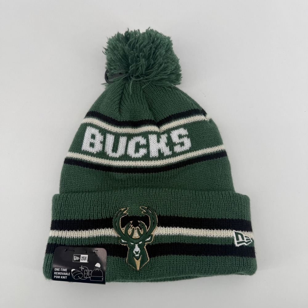 New Era Milwaukee Bucks NBA Cuffed Beanie Green Removable Pom Hat OSFM 60700931